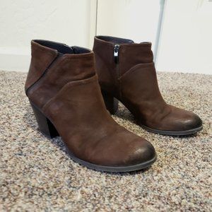 Franco Sarto Domino Ankle Boots - Suede (For Womens) Size 7.5